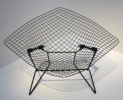 Diamond Chair by Harry Bertoia